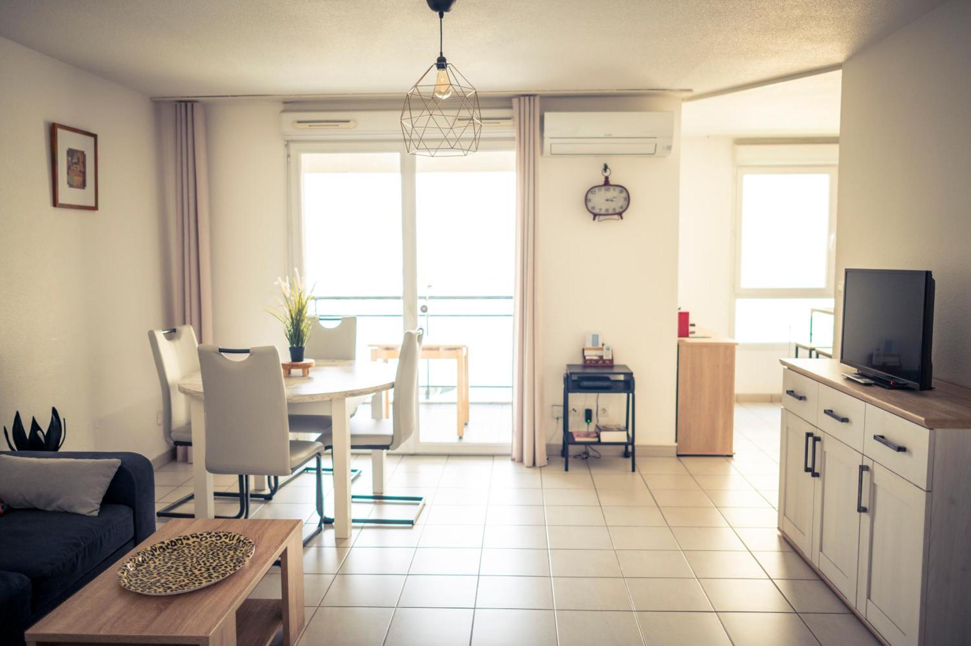 L Arene Margaux, 300 M Du Tram Apartment Lormont Luaran gambar